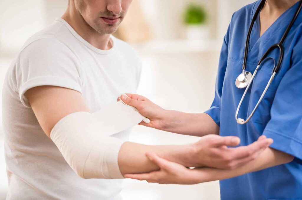How to Move Forward with a Slip and Fall Injury Claim?